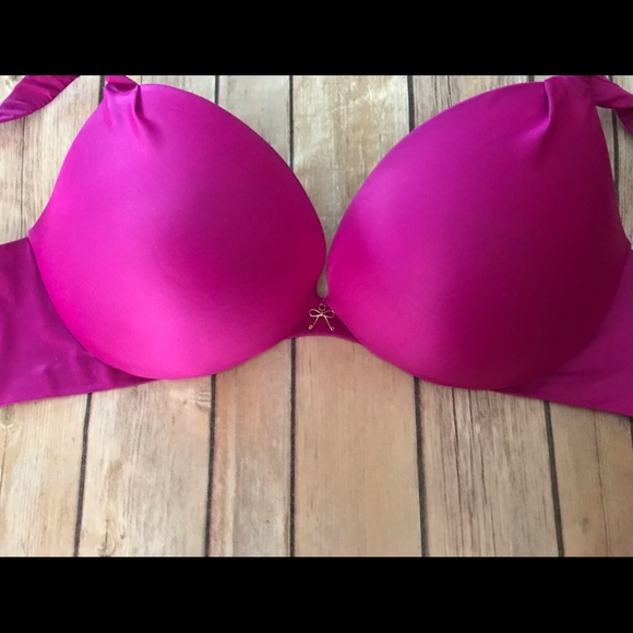 🎀Victoria’s Secret Bra🎀 - Picture 2 of 7